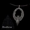 گردنبند بلادبورن طرح Crow Hunter Badge